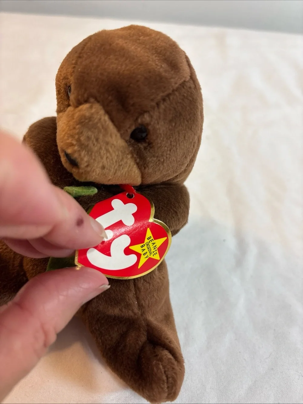 TY Beanie  Seaweed Baby Brown Otter Plush - Soft Brown Small Pet Toy. 1995/1996